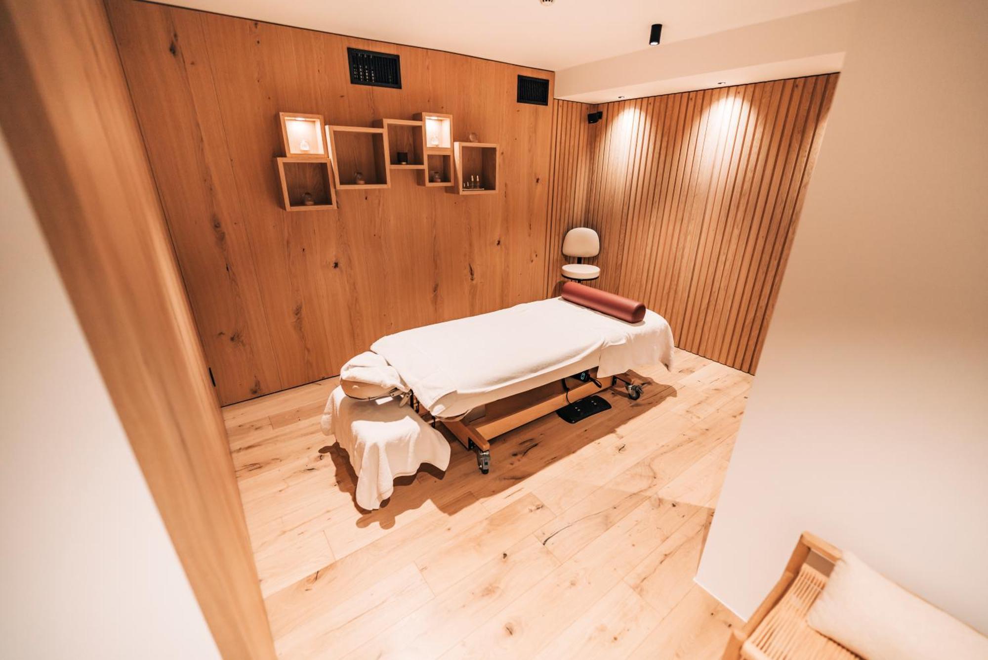 Swiss Alpine Hotel Allalin Zermatt Dış mekan fotoğraf