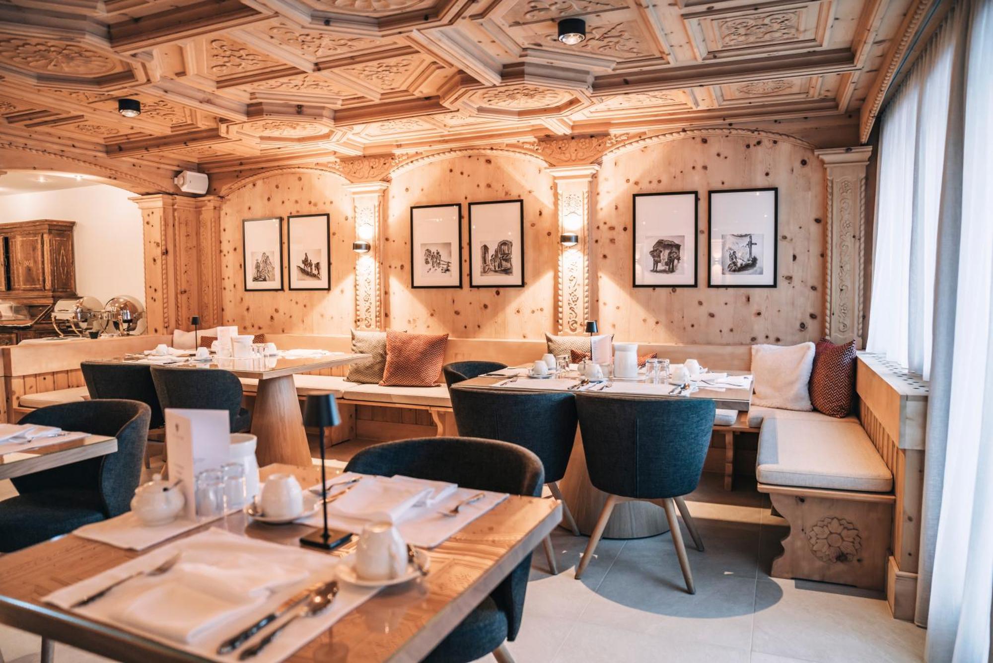 Swiss Alpine Hotel Allalin Zermatt Dış mekan fotoğraf